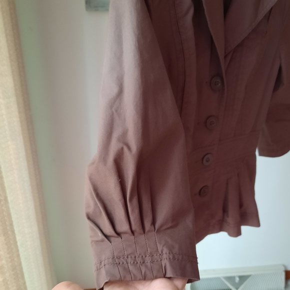 Calvin Klein Jeans brown jacket sz S with pleats at the waist and wrist - Picture 4 of 10